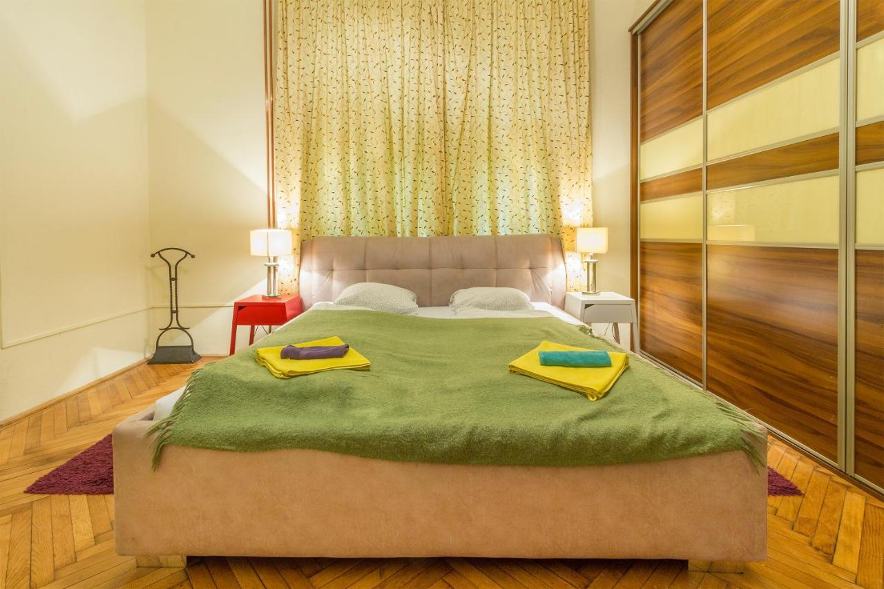 Bessara Apartment Boedapest Buitenkant foto